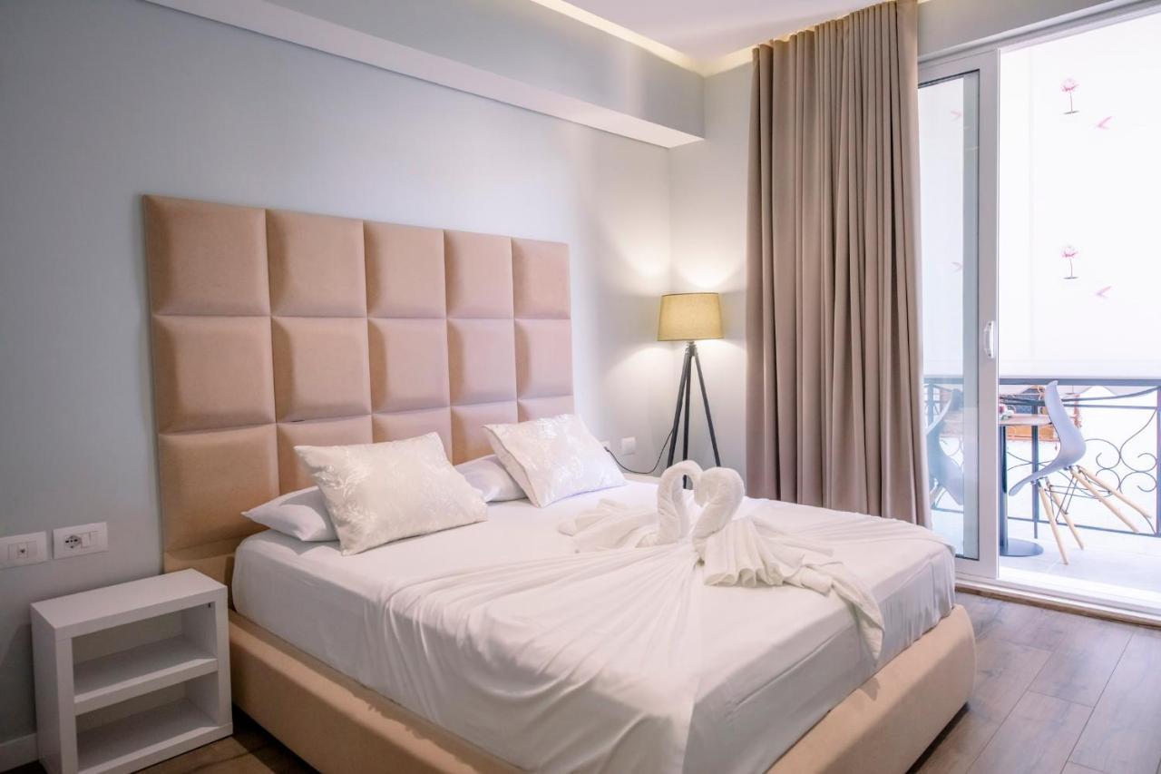 Hotel Olsi Sarande Bagian luar foto