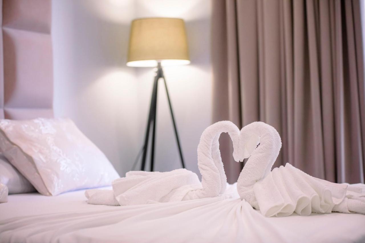 Hotel Olsi Sarande Bagian luar foto