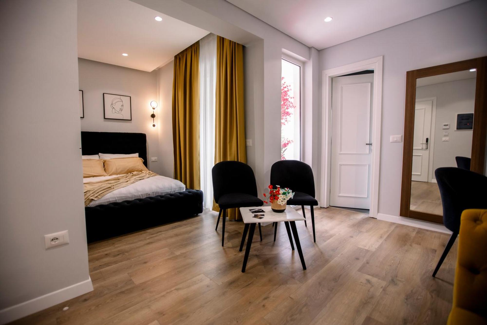 Hotel Olsi Sarande Bagian luar foto