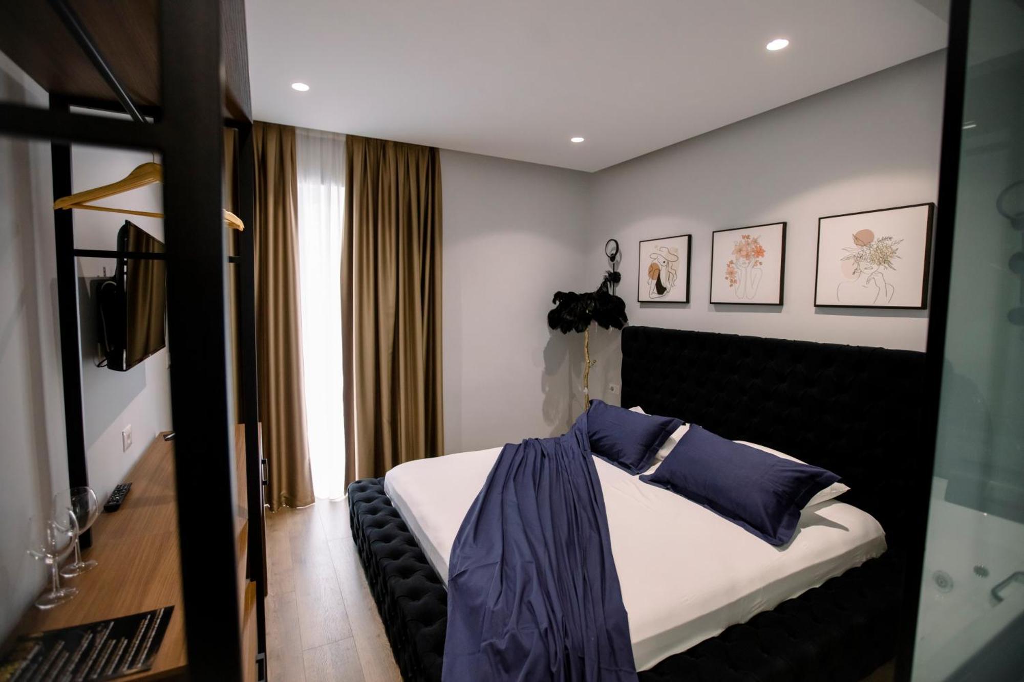 Hotel Olsi Sarande Bagian luar foto