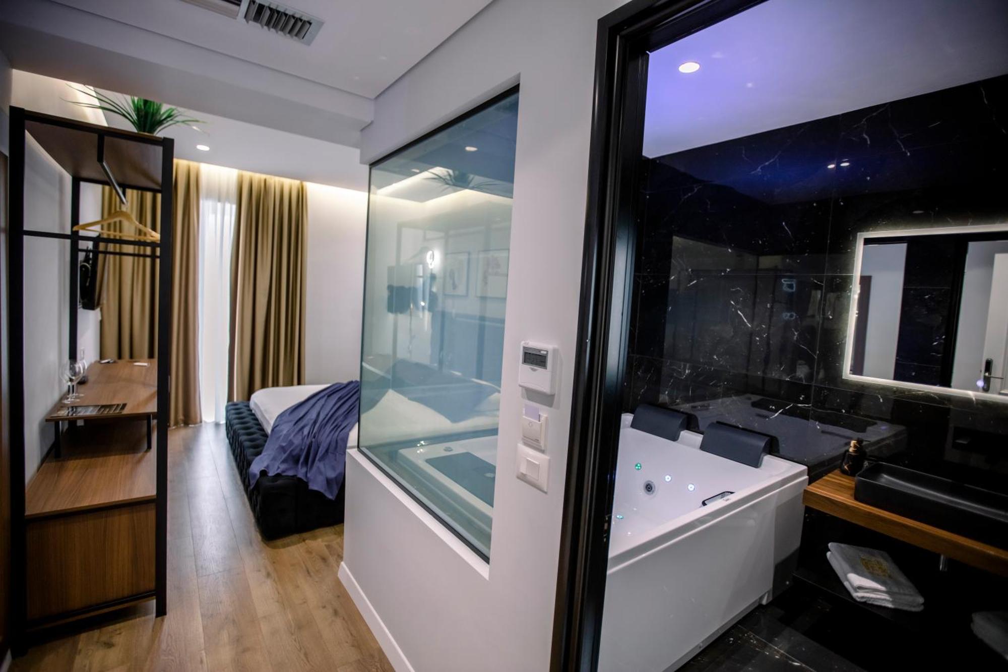 Hotel Olsi Sarande Bagian luar foto