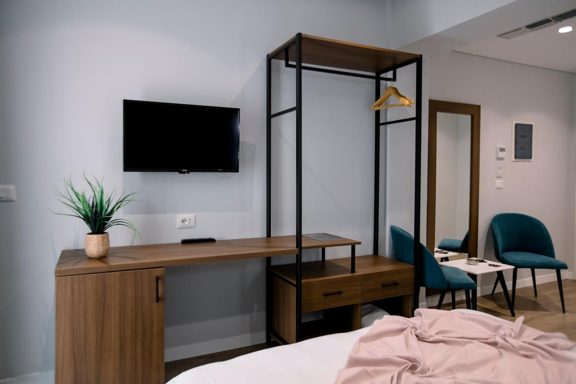 Hotel Olsi Sarande Bagian luar foto