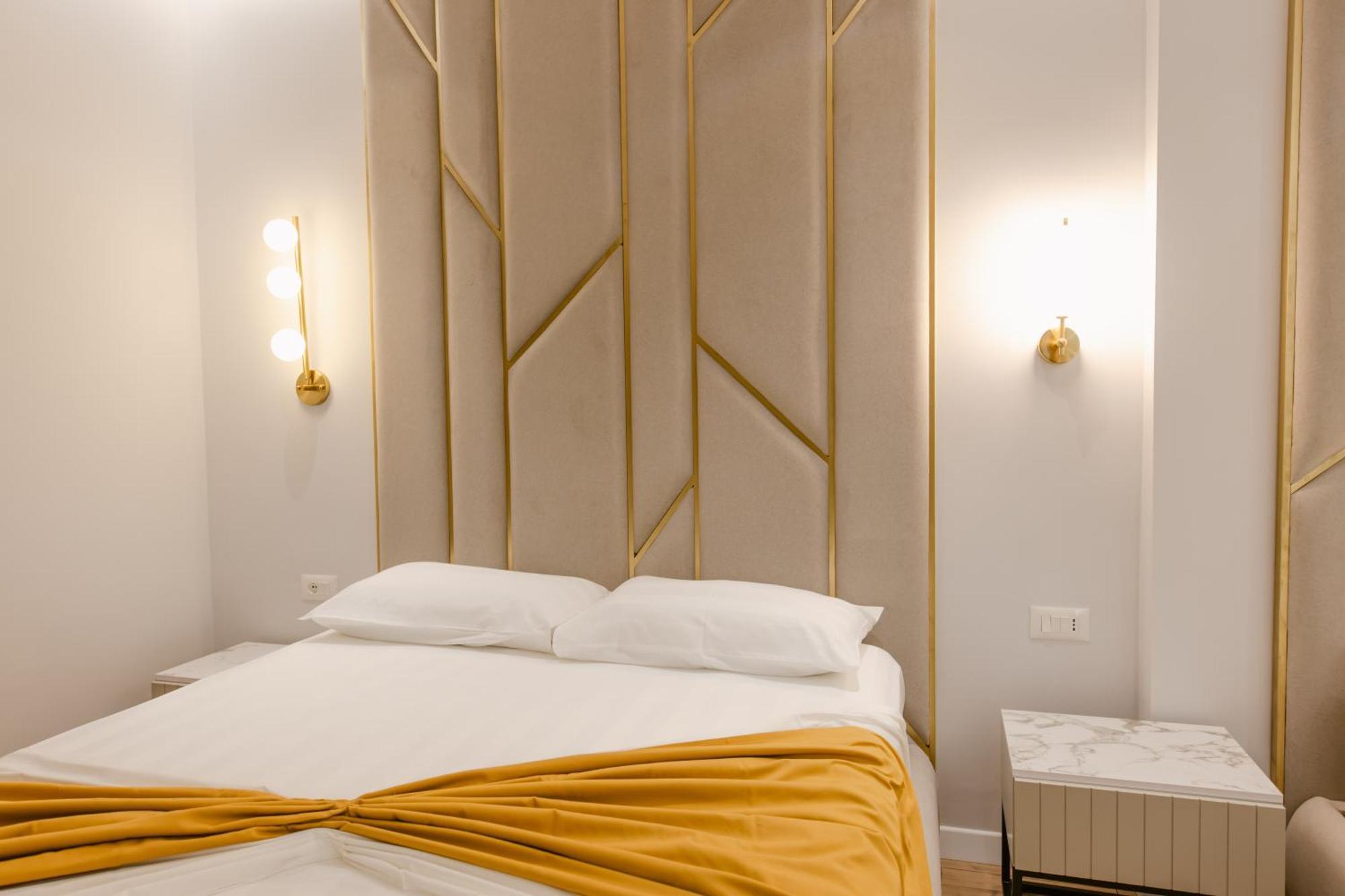 Hotel Olsi Sarande Bagian luar foto