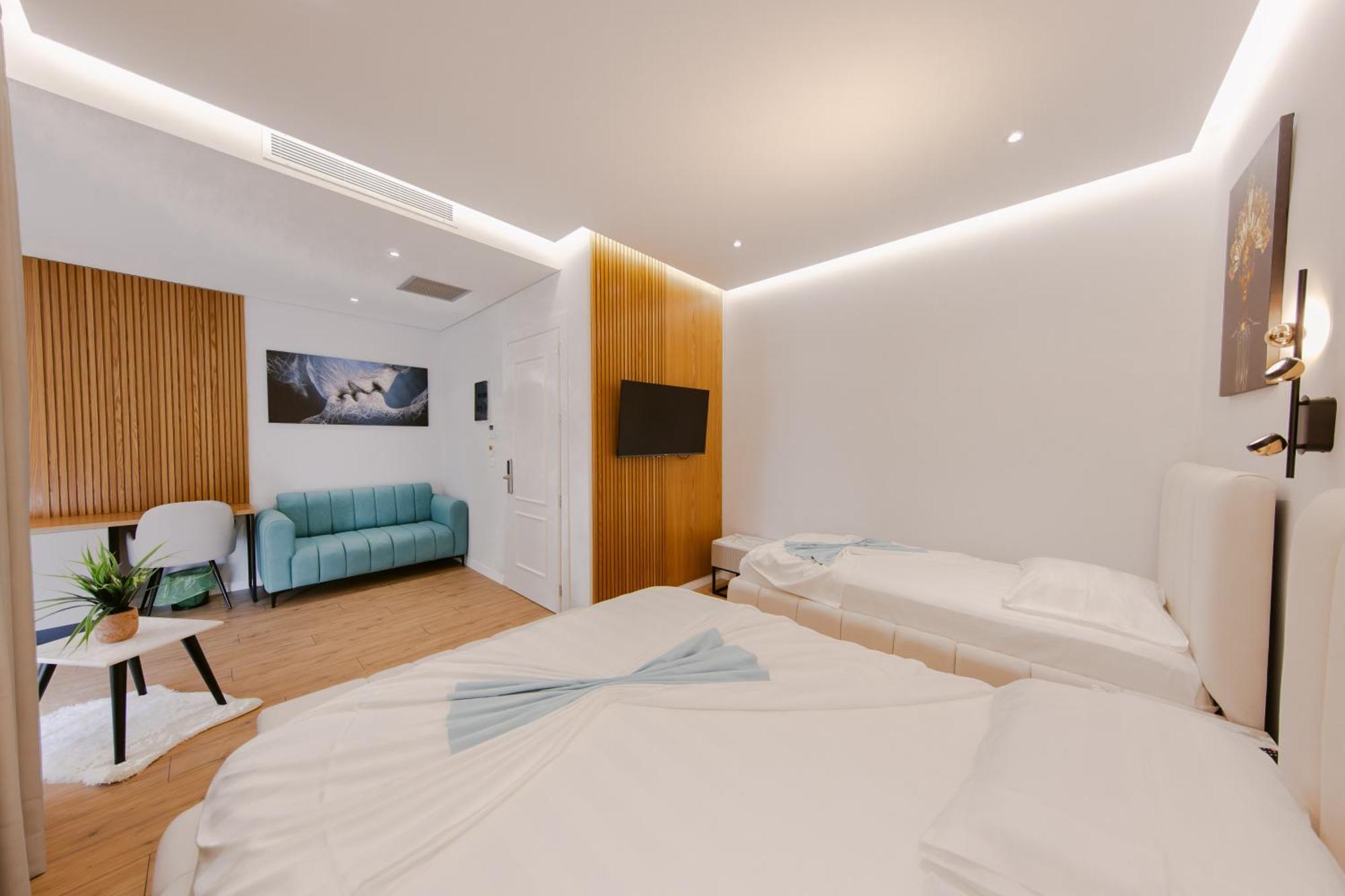 Hotel Olsi Sarande Bagian luar foto